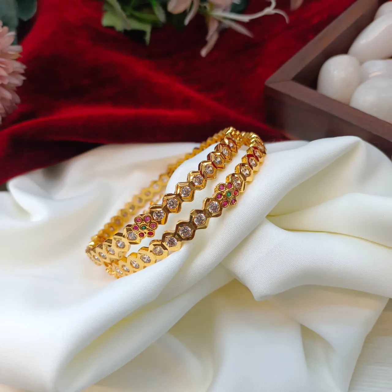 104375.1.6-Akshavi-Trends-Bangles-4.webp AD Honey Comb Bangles 2s - Image 1