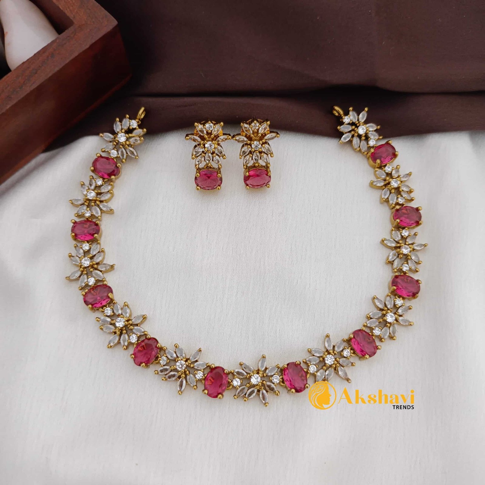 A100116.4.1-3-scaled-1.jpeg Floral Oval Stone Short Neck Set - Image 1