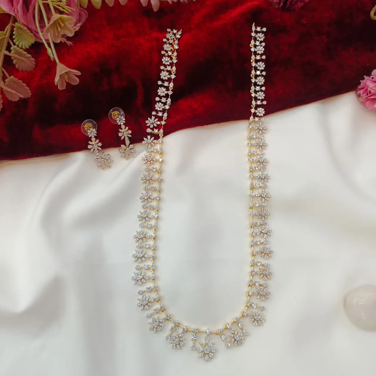 104550.1 (2) AD Floral Long Neck Set - Image 1