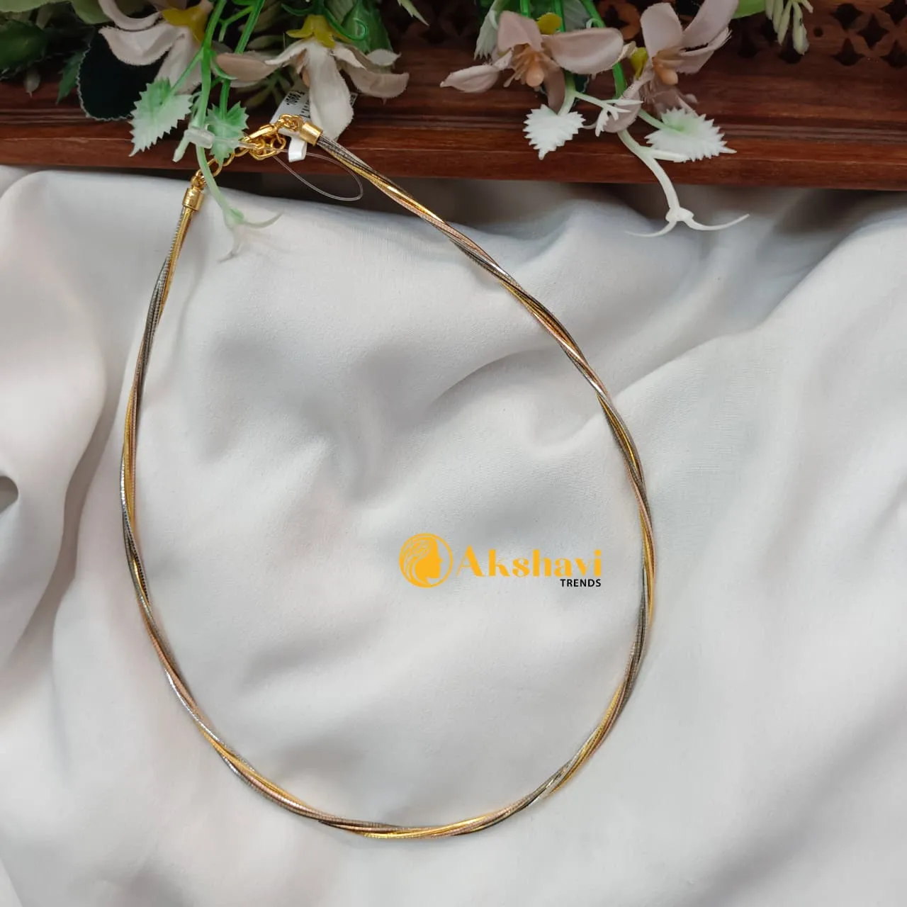 16" 4 Layer Fancy Twist Chain - Image 1